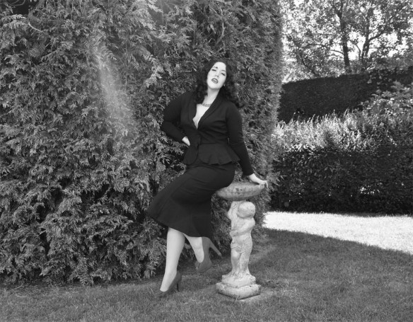 Black Diva Suit Heart of Haute