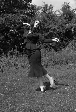 Black Diva Suit Heart of Haute