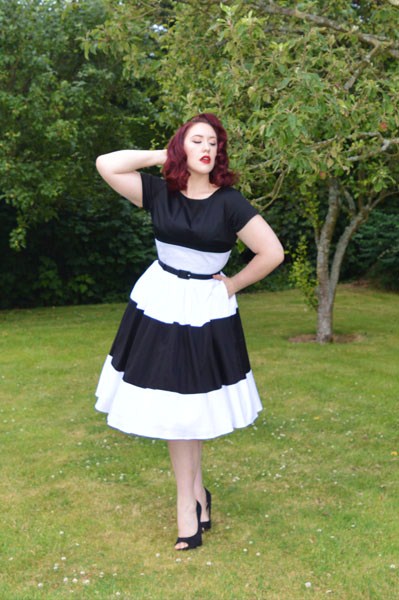 Pinup Girl Clothing Amanda Dress Junebugs & Georgia Peaches