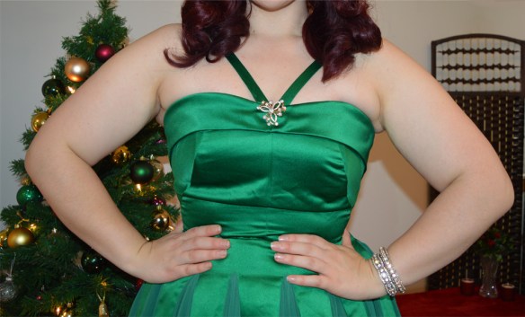 Unique Vintage Emerald Green Dovima dress