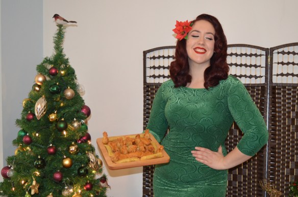 Zoe Vine Ava Green Velvet Wiggle Dress