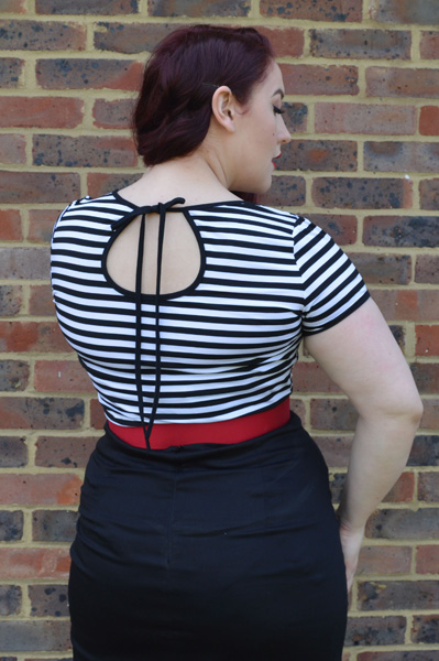 Dolly & Dotty Sabrina Cape, Gina Top, Falda Pencil Skirt