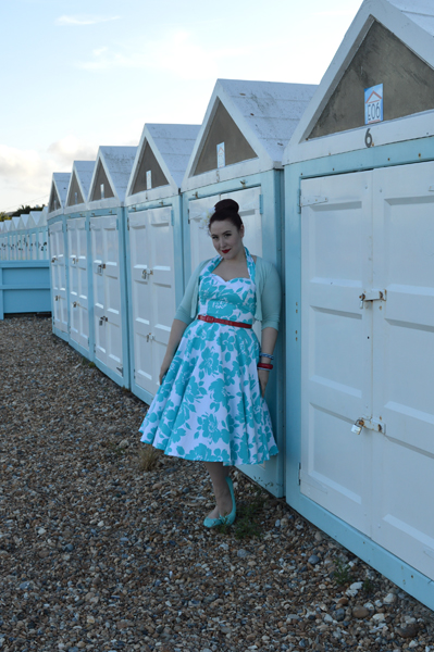 Vivien of Holloway 1950s Halter Neck Circle Dress Turquoise Floral