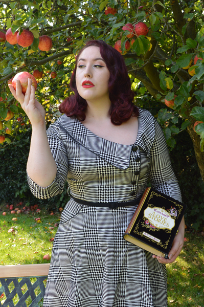 Vendula London Downton Black Book Cover Clutch Bag