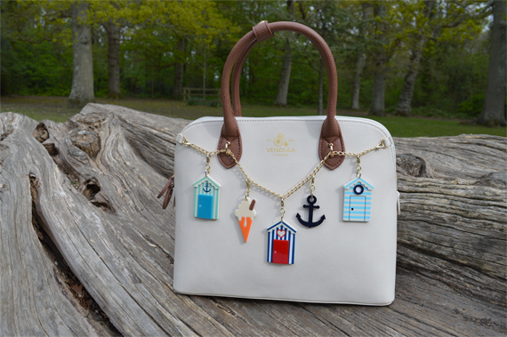 Vendula London Maisy off white tan bag Beside the Seaside charm set