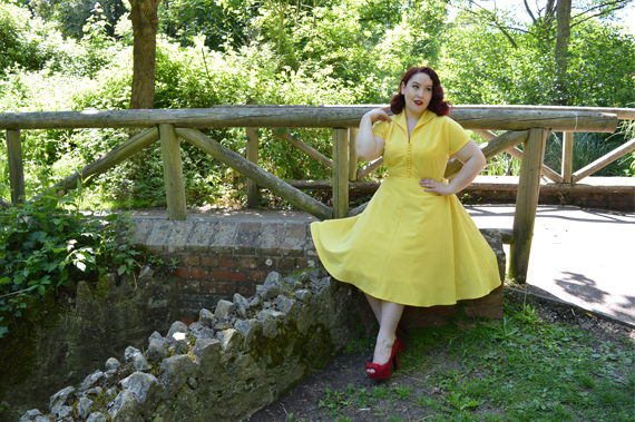 Pretty Retro 40s Style Hostess Dress Yellow