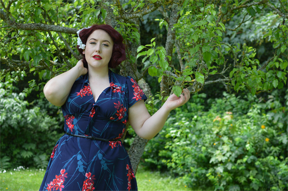 Pretty Retro Tiki Pretty 40s Tea Time dress