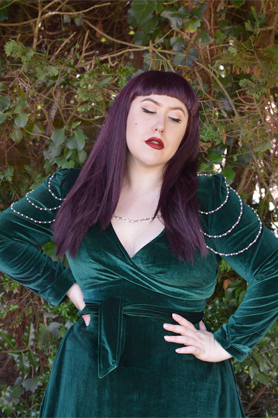 Miss Amy May Hogwarts vintage style Slytherin student pinup plus size inspired Harry Potter Cosplay disneybound