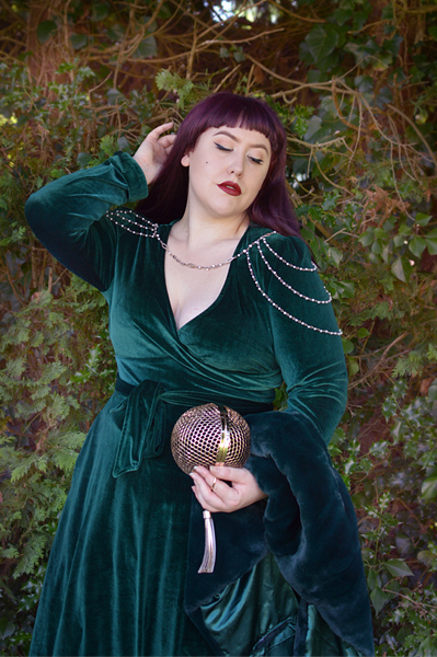 Miss Amy May Hogwarts vintage style Slytherin student pinup plus size inspired Harry Potter Cosplay disneybound