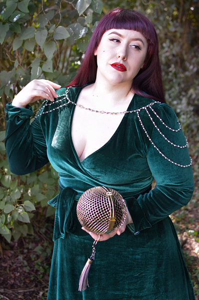Miss Amy May Hogwarts vintage style Slytherin student pinup plus size inspired Harry Potter Cosplay disneybound