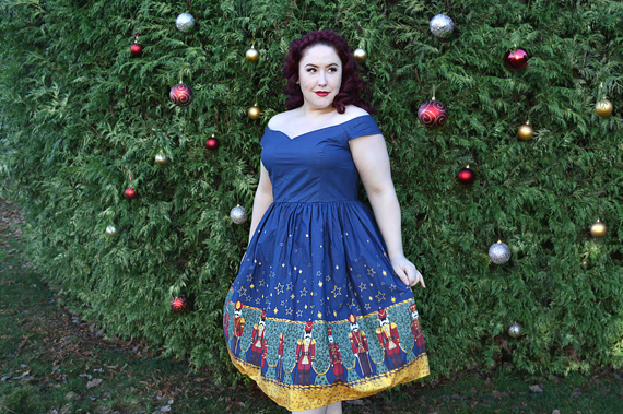 Hell Bunny Nutcracker 50s Christmas dress discount code AMYMAY20!% plus size pinup vintage Miss Amy May fit size review