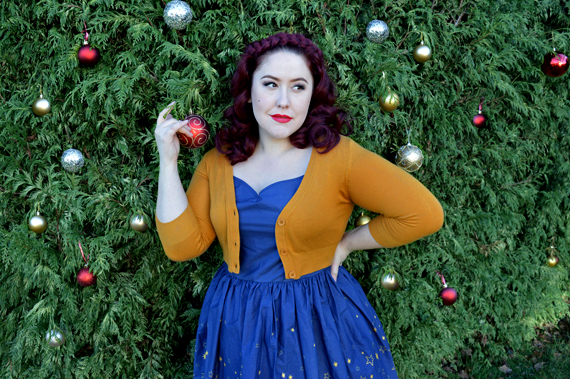 Hell Bunny Nutcracker 50s Christmas dress discount code AMYMAY20!% plus size pinup vintage Miss Amy May fit size review