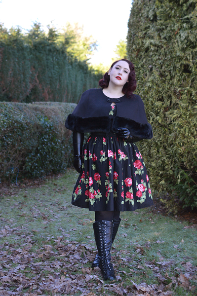 Hell Bunny Antonia Mid dress rose print SS19 discount code hellbunny.com AMYMAY20!% Miss Amy May pinup fit plus size review