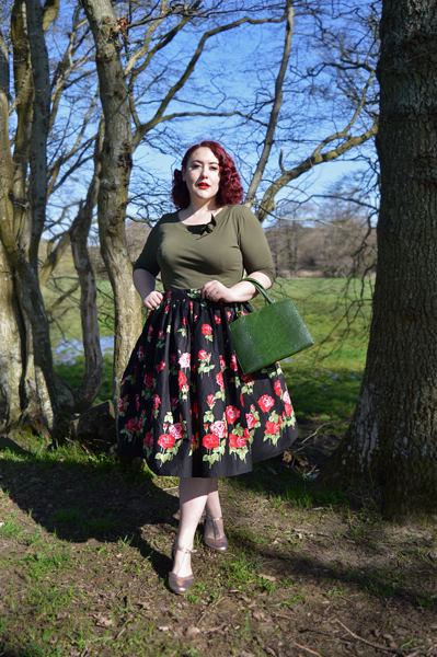 Antonia Skirt by Hell Bunny plus size fit sizing review Miss Amy May discount code hellbunny.com AMYMAY20!%