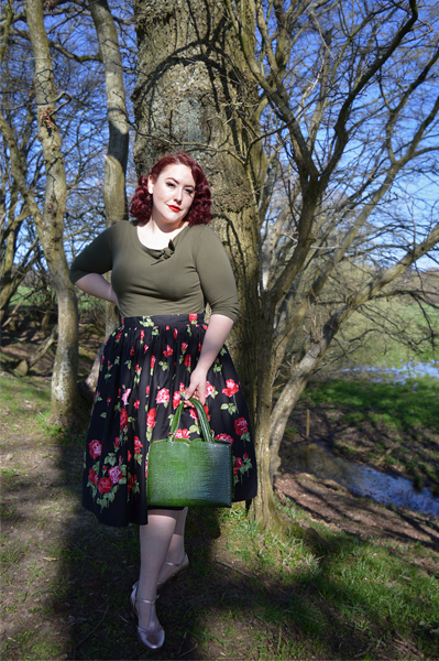 Antonia Skirt by Hell Bunny plus size fit sizing review Miss Amy May discount code hellbunny.com AMYMAY20!%