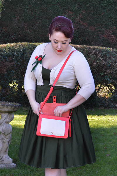 Blood Orange/Beige Ivy leather satchel handbag gifted by Hotter Shoes Miss Amy May casual vintage style 