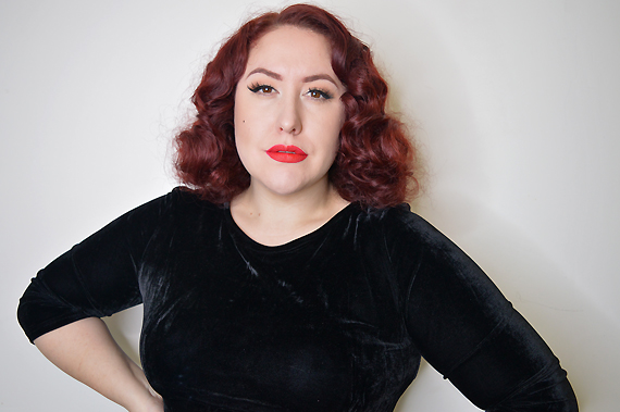 L'oreal Signature rouge matte liquid lipstick review swatches I AM WORTH IT Miss Amy May