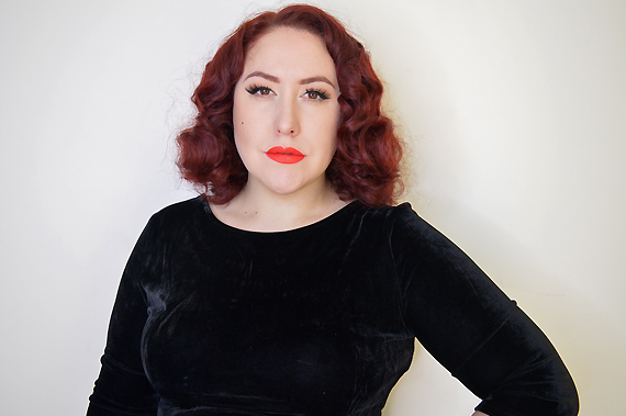 L'oreal Signature rouge matte liquid lipstick review swatches I Don't Miss Amy May