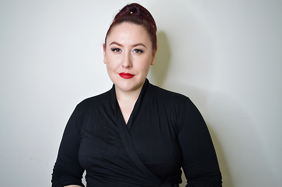 Maybelline Superstay Ink Crayon matte lipstick Make It Happen swatch review Miss Amy May red