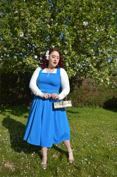 Beauty and the beast Belle cosplay disneybound disney fairy tale vintage inspired pinup Miss Amy May plus size fit review Bella-Blue dress gifted by Miss Candyfloss