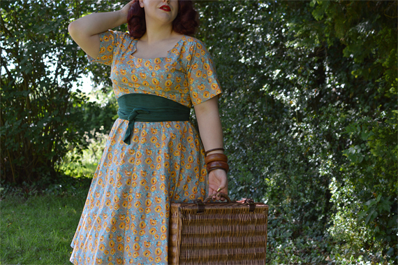 Love UR Look yellow blue grey floral print dress fit sizing review win a dress Miss Amy MsyLove UR Look yellow blue grey floral print dress fit sizing review win a dress Miss Amy May