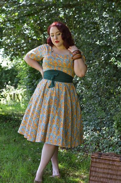 Love UR Look yellow blue grey floral print dress fit sizing review win a dress Miss Amy MsyLove UR Look yellow blue grey floral print dress fit sizing review win a dress Miss Amy May