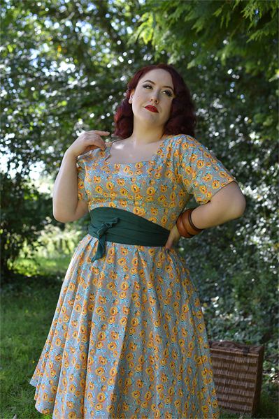 Love UR Look yellow blue grey floral print dress fit sizing review win a dress Miss Amy MsyLove UR Look yellow blue grey floral print dress fit sizing review win a dress Miss Amy May