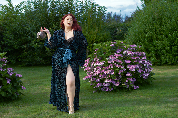 Teal Devore long velvet Robe by Fuller Figure Fuller Bust X Playful Promises collaboration line plus size fit review Miss Amy May vintage pinup