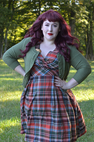 Hell Bunny plus size Oktober autumn tartan 50s dress size fit review Miss Amy May discount code Amymay20!% hellbunny.com