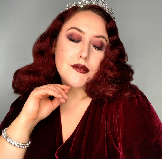 Coastal scents Hot Pots in Wild Raisin (base), Maroon Berry (full crease,) and Black Berry (outer V)