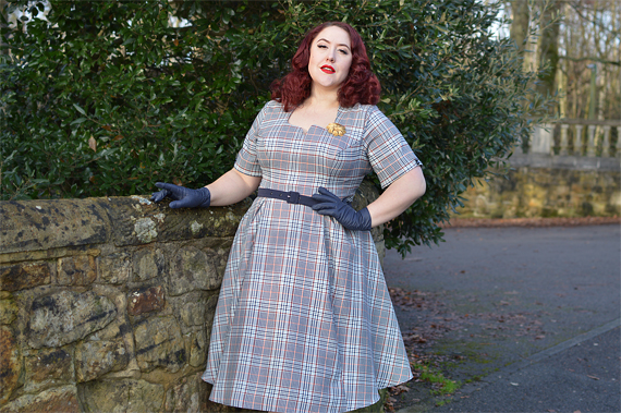 Tatum-lee tartan dress Dear Marilyn gifted by Miss Candyfloss fit size review plus size pinup Miss Amy May