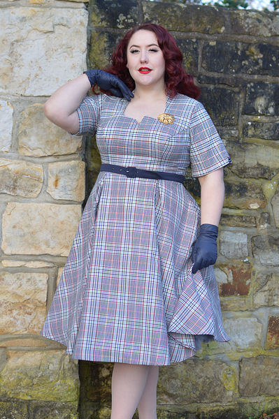 Tatum-lee tartan dress Dear Marilyn gifted by Miss Candyfloss fit size review plus size pinup Miss Amy May