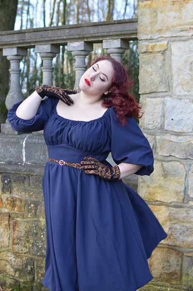 Vixen by Micheline Pitt Vacation peasant dress 60s plus size fit review miss Amy May