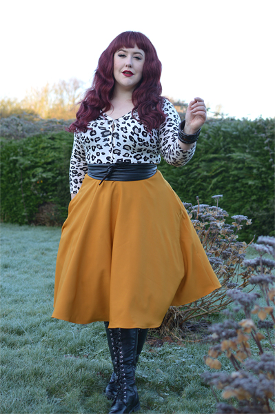 Amelie 50s mustard skirt Hell Bunny gifted Miss Amy May plus size pinup fit size review discount code Amymay20!% hellbunny.com