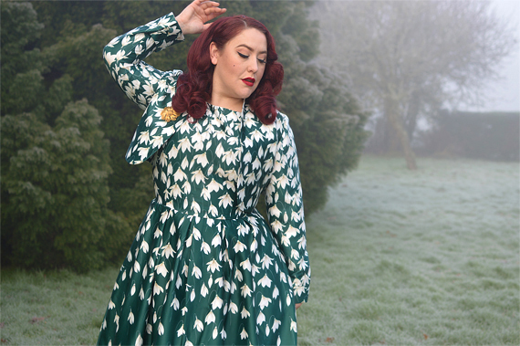 Dolly and Dotty Annie 50s dress Green Myrtle Snowdrop print matching Betty jacket dress set plus size fit review pinup Miss Amy May