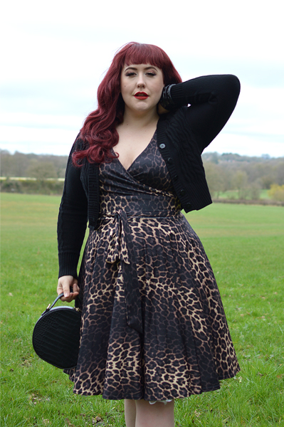 Hell Bunny Eartha Leo dress flutter sleeve plus size fit review Miss Amy May discount code Hellbunny.com Amymay20!%