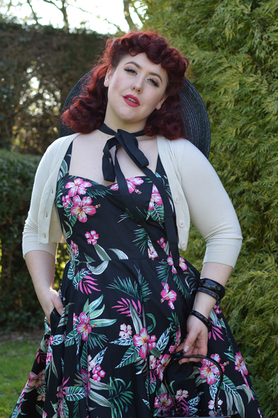 : Black Kalani 50s dress gifted by Hell Bunny Discount code Amymay20!% for 20% off hellbunny.com plus size pinup fit size review Miss Amy May