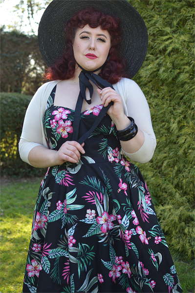 : Black Kalani 50s dress gifted by Hell Bunny Discount code Amymay20!% for 20% off hellbunny.com plus size pinup fit size review Miss Amy May