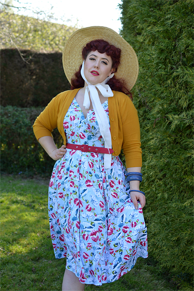 Bassie-Regina dress gifted by Miss Candyfloss plus size pinup fit size review Miss Amy May