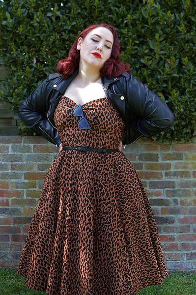Plus size pinup Miss Amy May wears the Leopard Print Scarlett dress by Alexandra King for Deadly is the Female for a fit size review