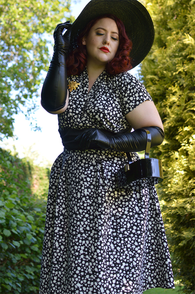 Size and fit review by plus sized pinup Miss Amy May of the miss Candyfloss Elina-Lou dress