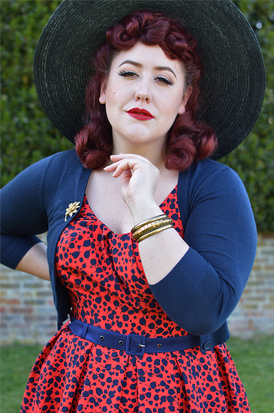 Plus size pinup Miss Amy May fit reviews the Flava-Rose dress gifted by Miss Candyfloss