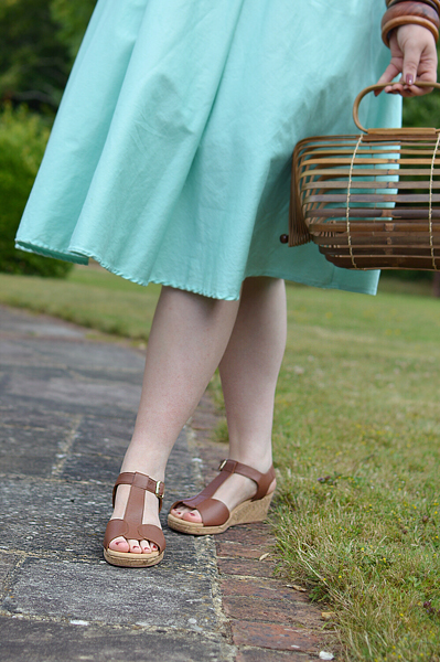 Miss Amy May reviews the tan Martinique wedges gifted by Hotter Shoes