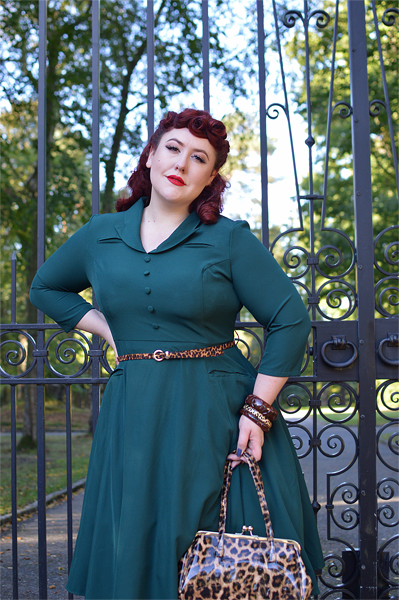 Fit and size review of the Gabriella Swing dress gifted by Hearts and Roses London by plus size pinup Miss Amy May