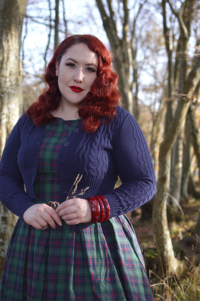 Fit and size review by plus size pinup Miss Amy May of the Annie Retro Check dress gifted by Dolly & Dotty