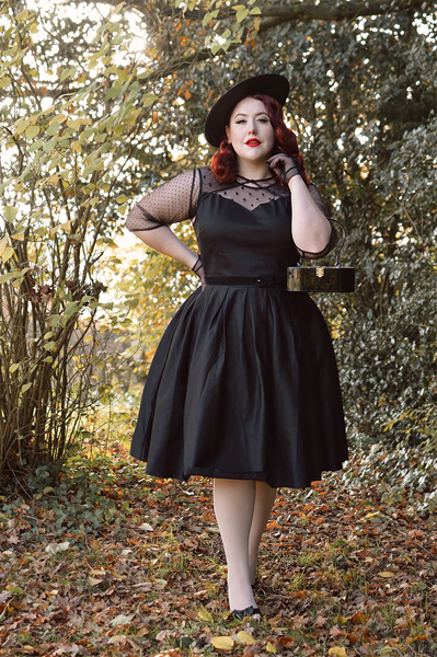 fit and size review by plus size pinup Miss Amy May of the Elizabeth black dress gifted by Dolly & Dotty 