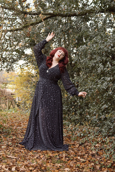 Fit size review by plus size pinup Miss Amy May of the Black & Stars Farrah Maxi dress gifted by Unique Vintage