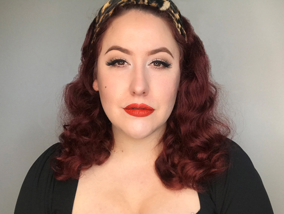 Maybelline Superstay Matte Ink Spiced Edition swatches 330 Innovator