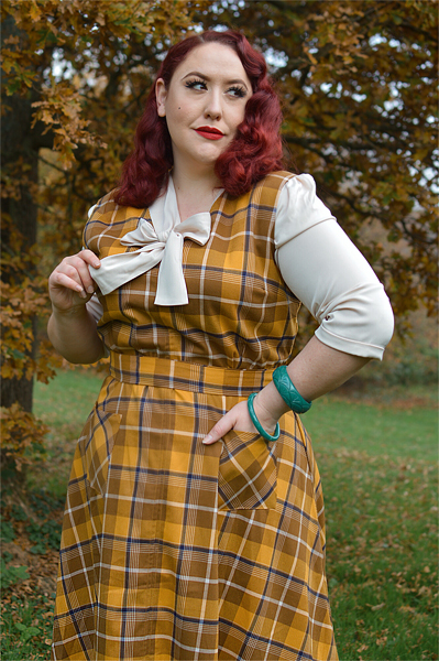 Plus size pinup Miss Amy May models the Jayleen Moonhill mustard check dress by Collectif Clothing for a fit and size review