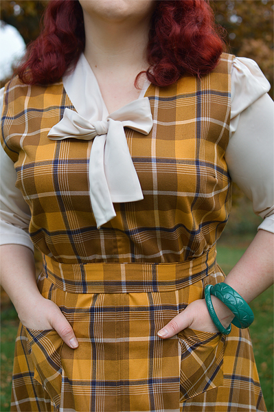 Plus size pinup Miss Amy May models the Jayleen Moonhill mustard check dress by Collectif Clothing for a fit and size review